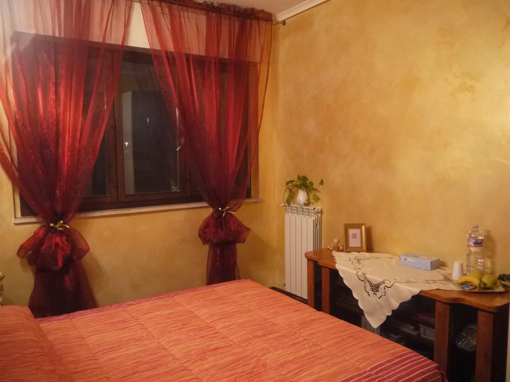 B&B Green Home Fiumicino Oda fotoğraf