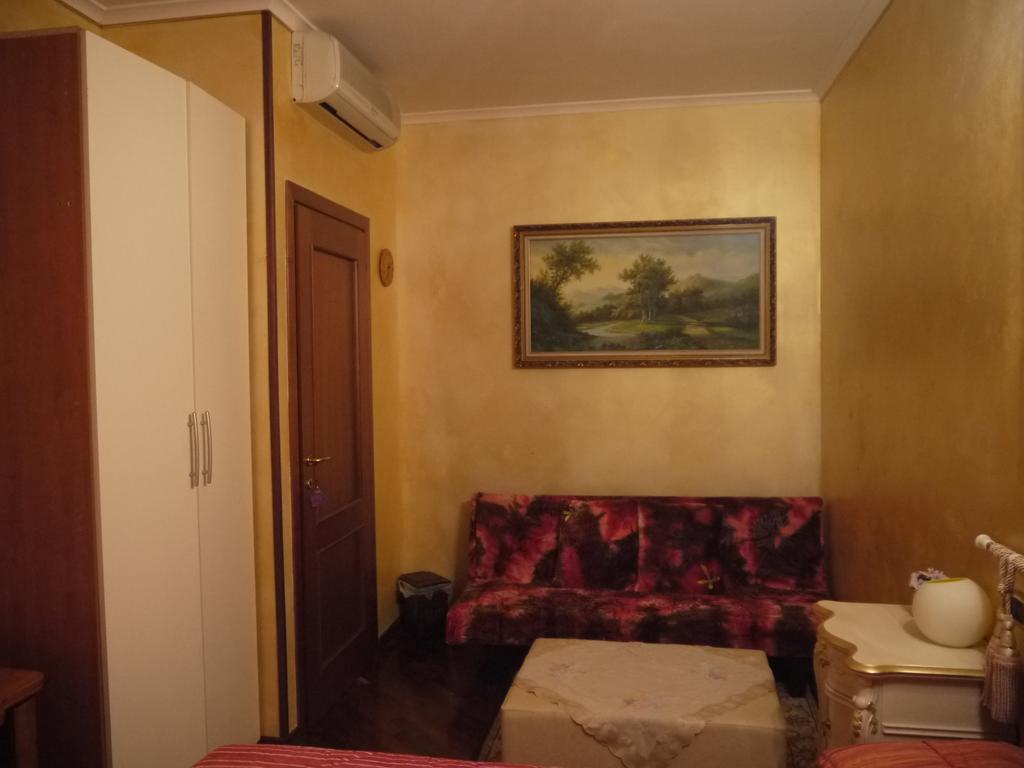 B&B Green Home Fiumicino Oda fotoğraf